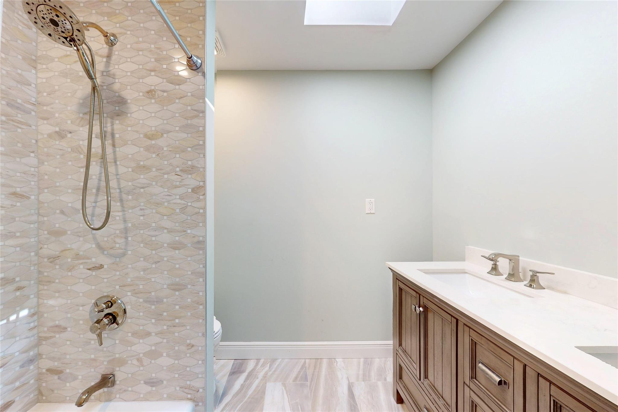 River Oaks Estates - Residential