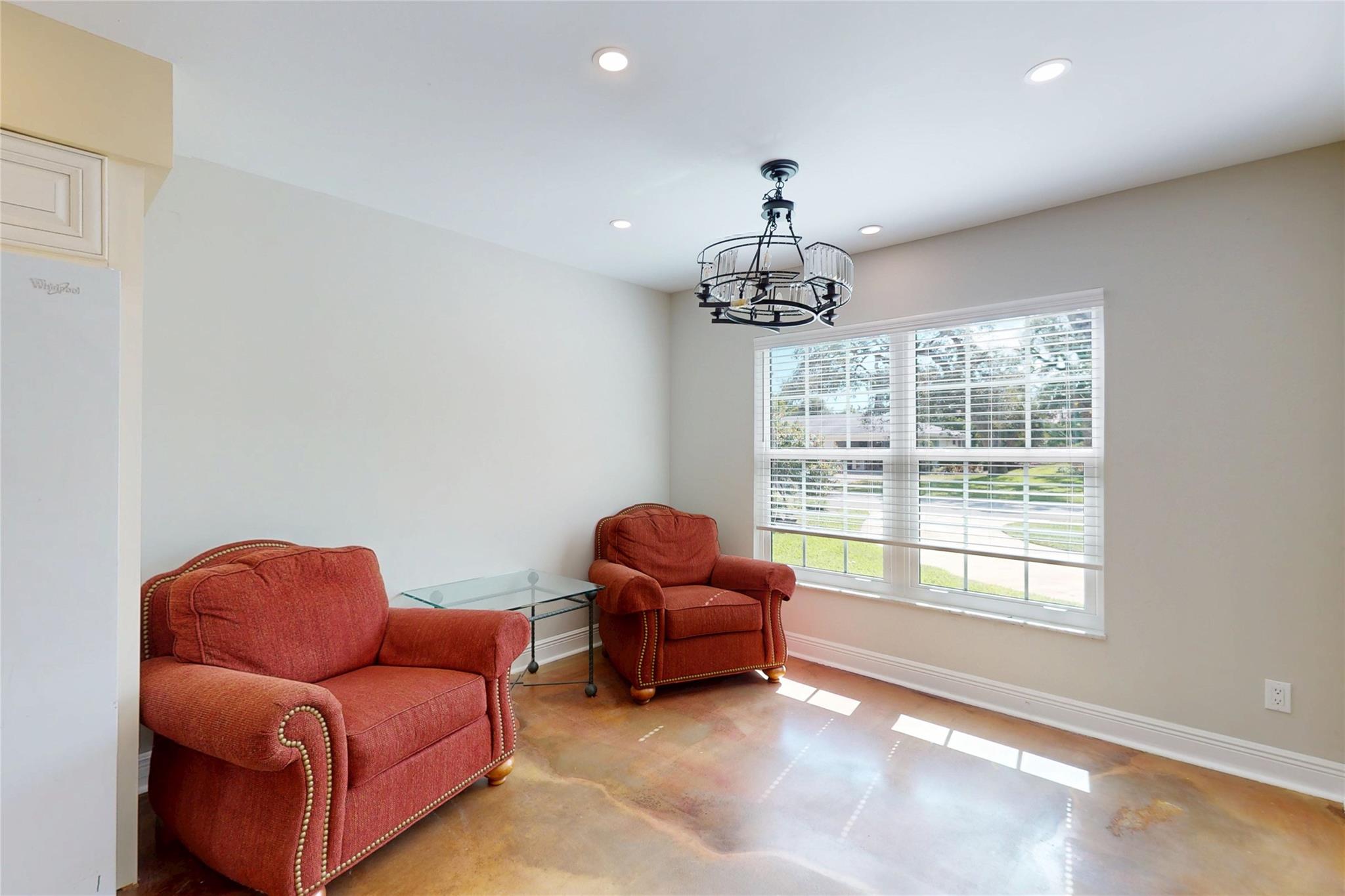 River Oaks Estates - Residential