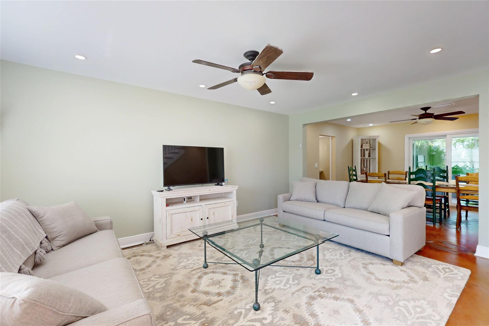 River Oaks Estates - Residential