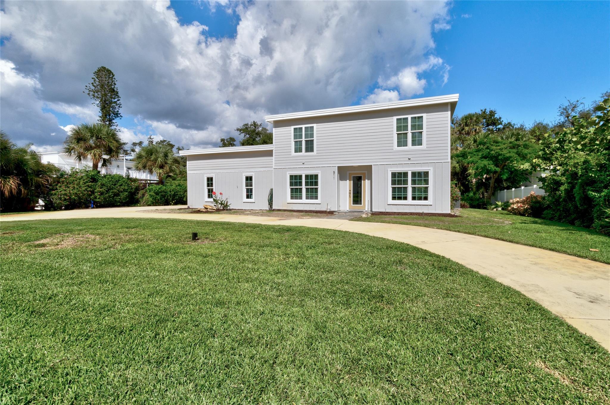 River Oaks Estates - Residential