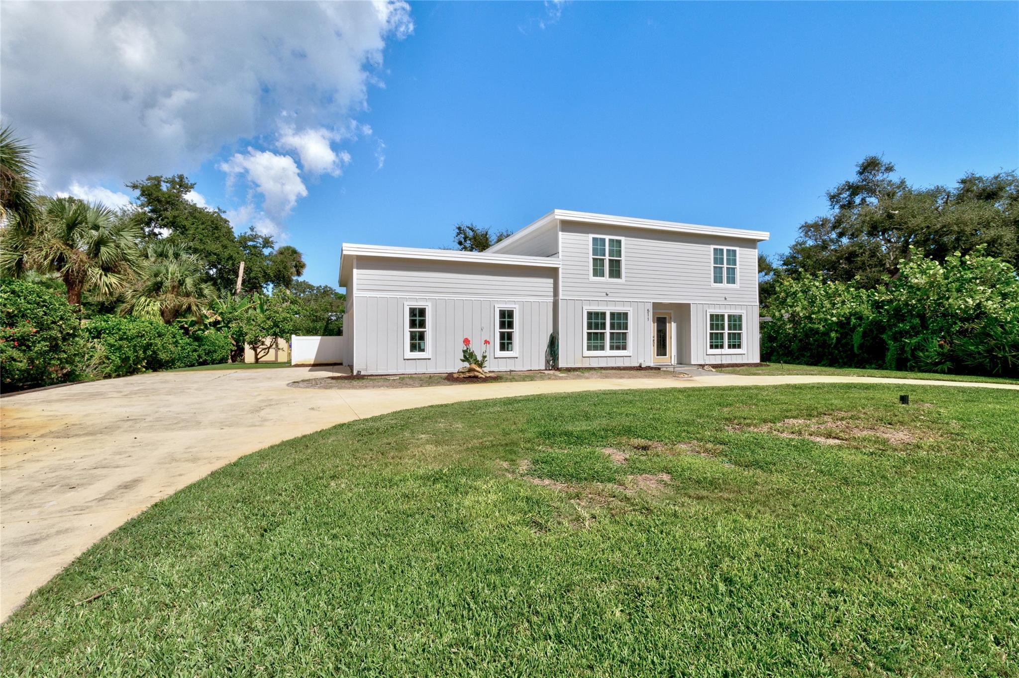 River Oaks Estates - Residential