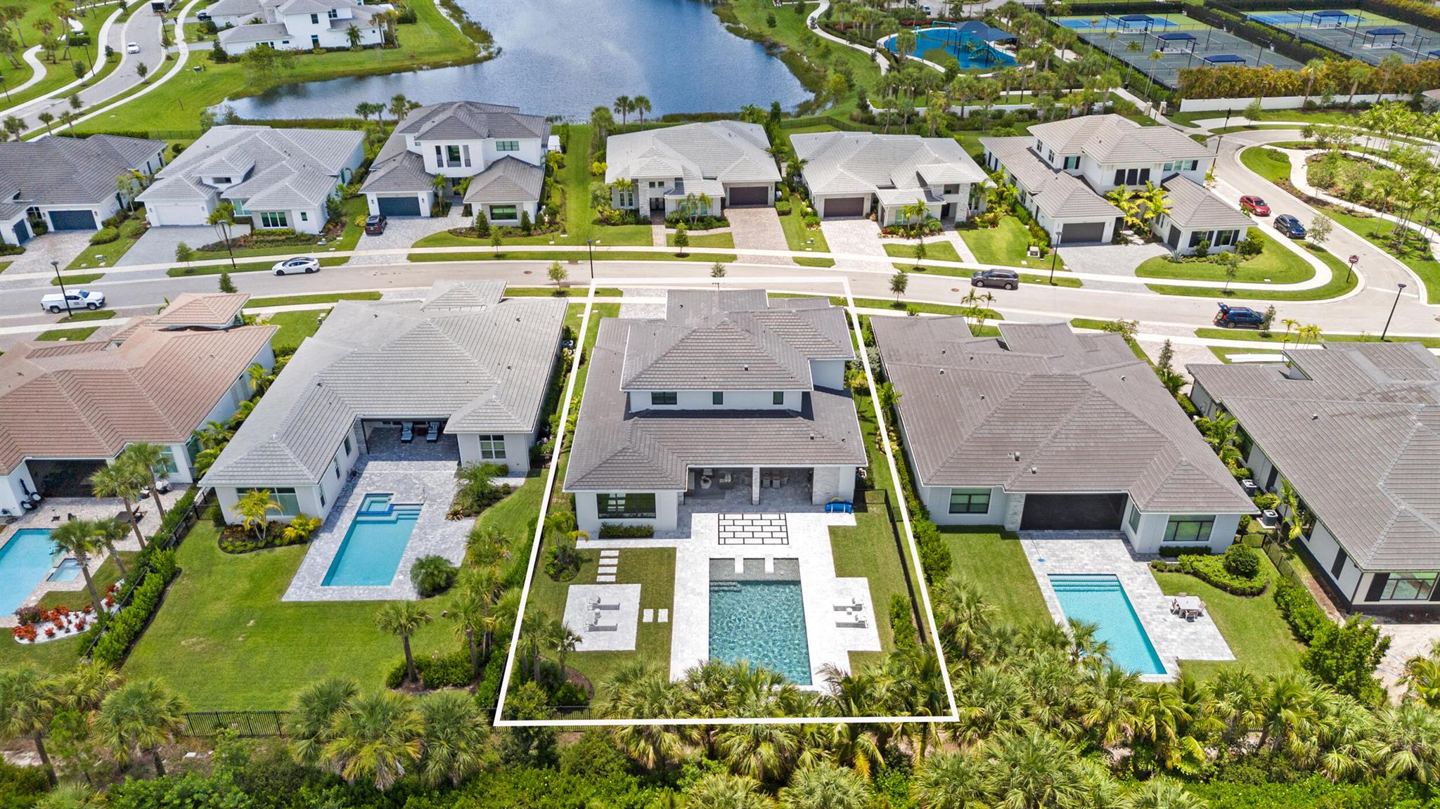 AVENIR - Residential