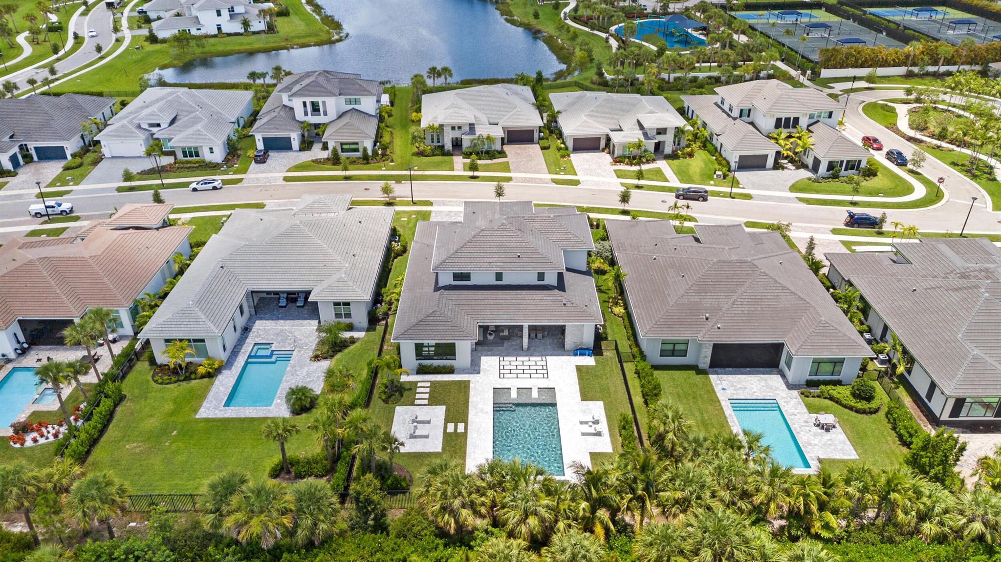 AVENIR - Residential