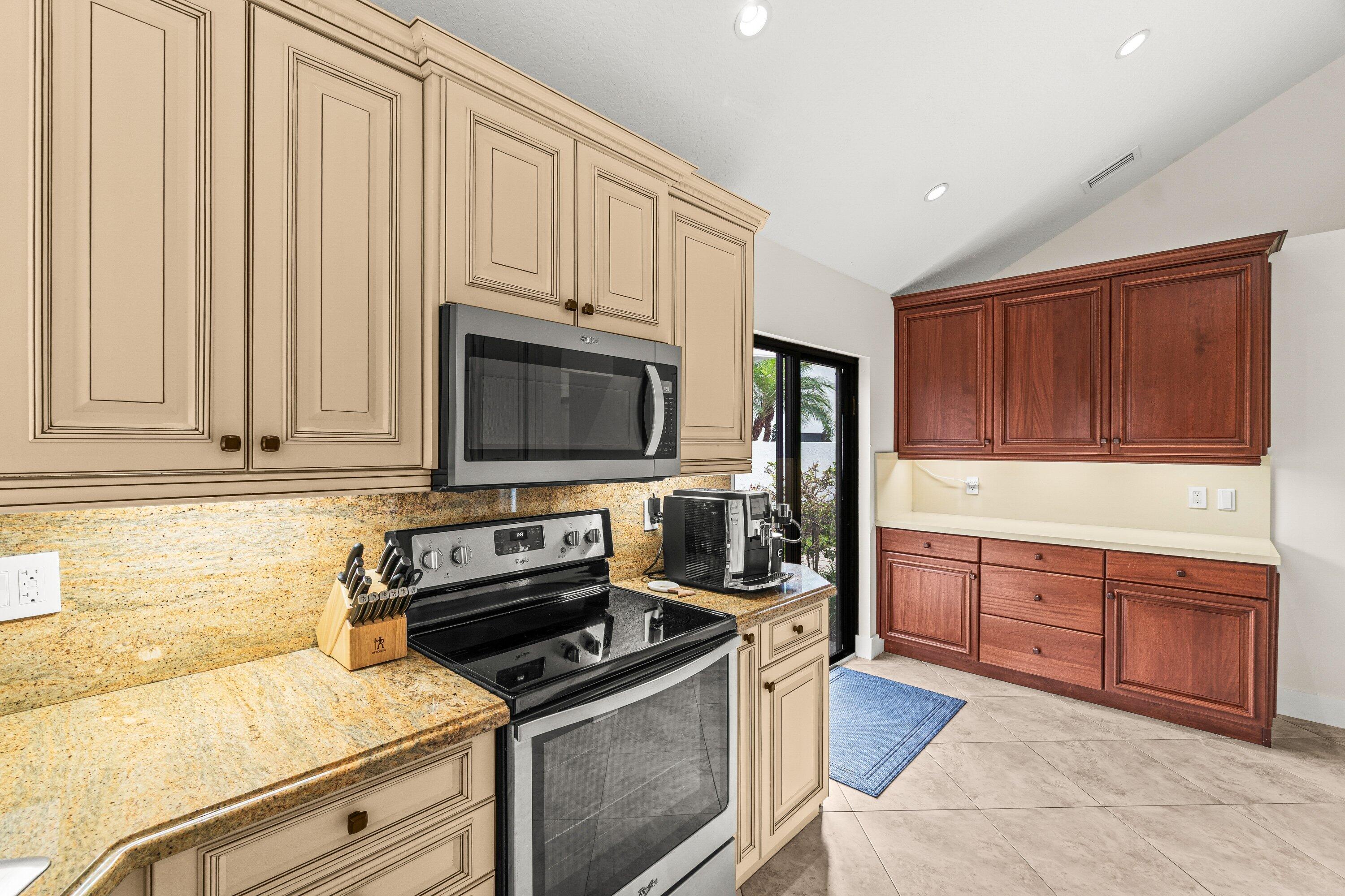 VILLE DE CAPRI / POLO CLUB - Residential