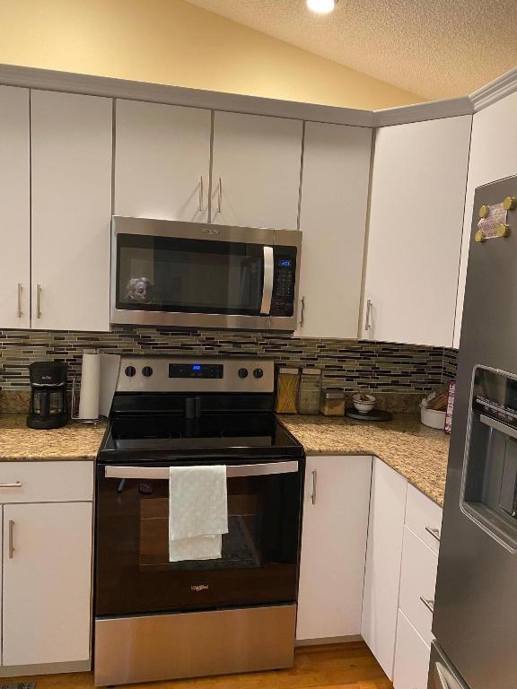 RAINBERRY BAY - Residential