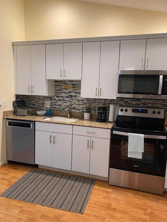 RAINBERRY BAY - Residential