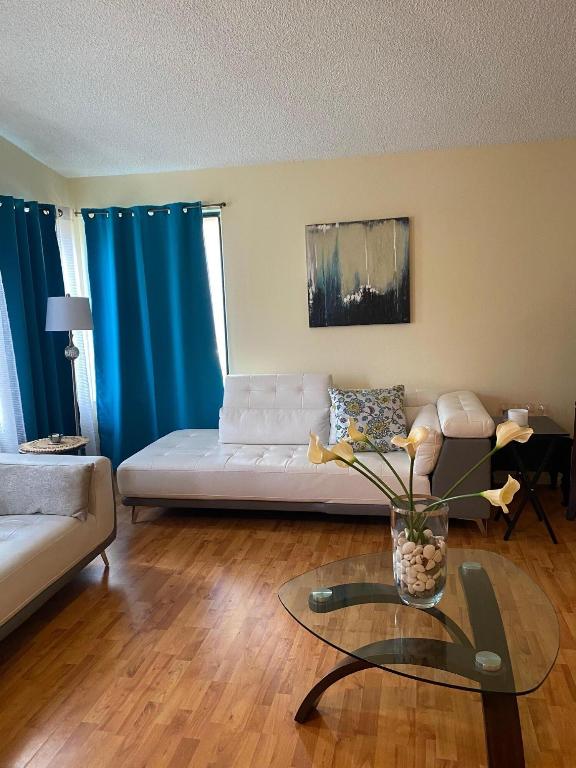 RAINBERRY BAY - Residential