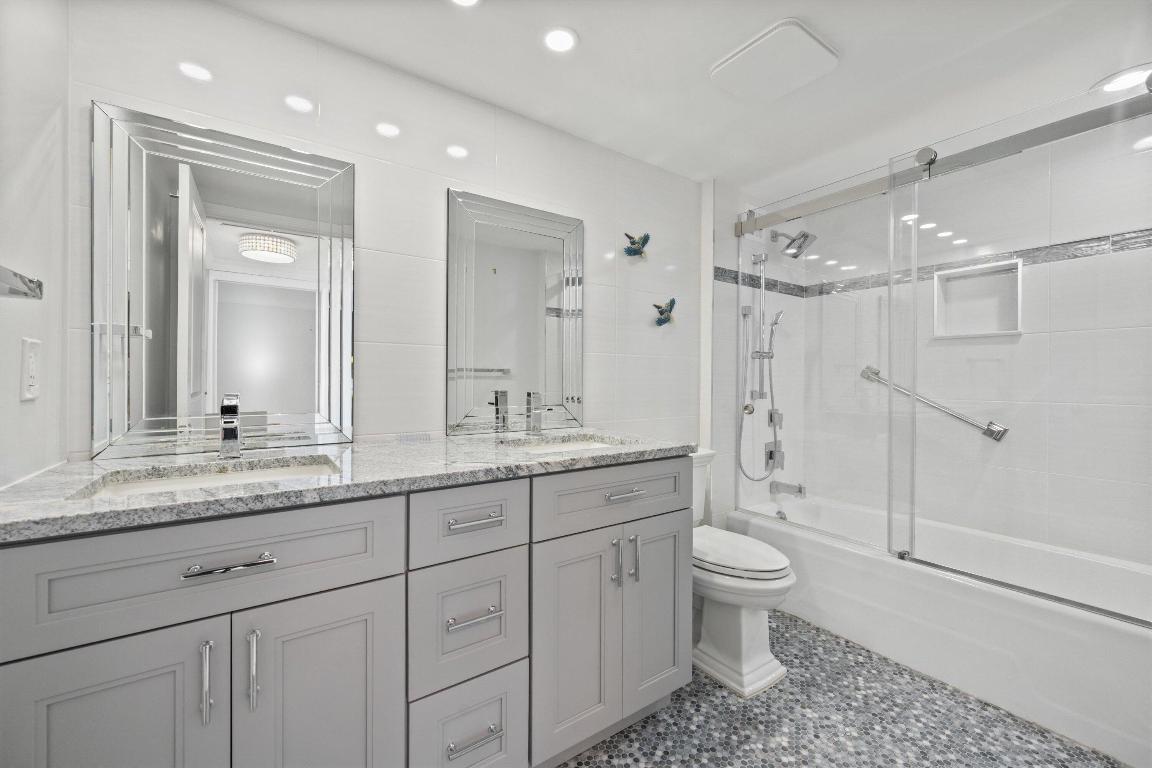 REGENCY OF PALM BEACH INC - Residential