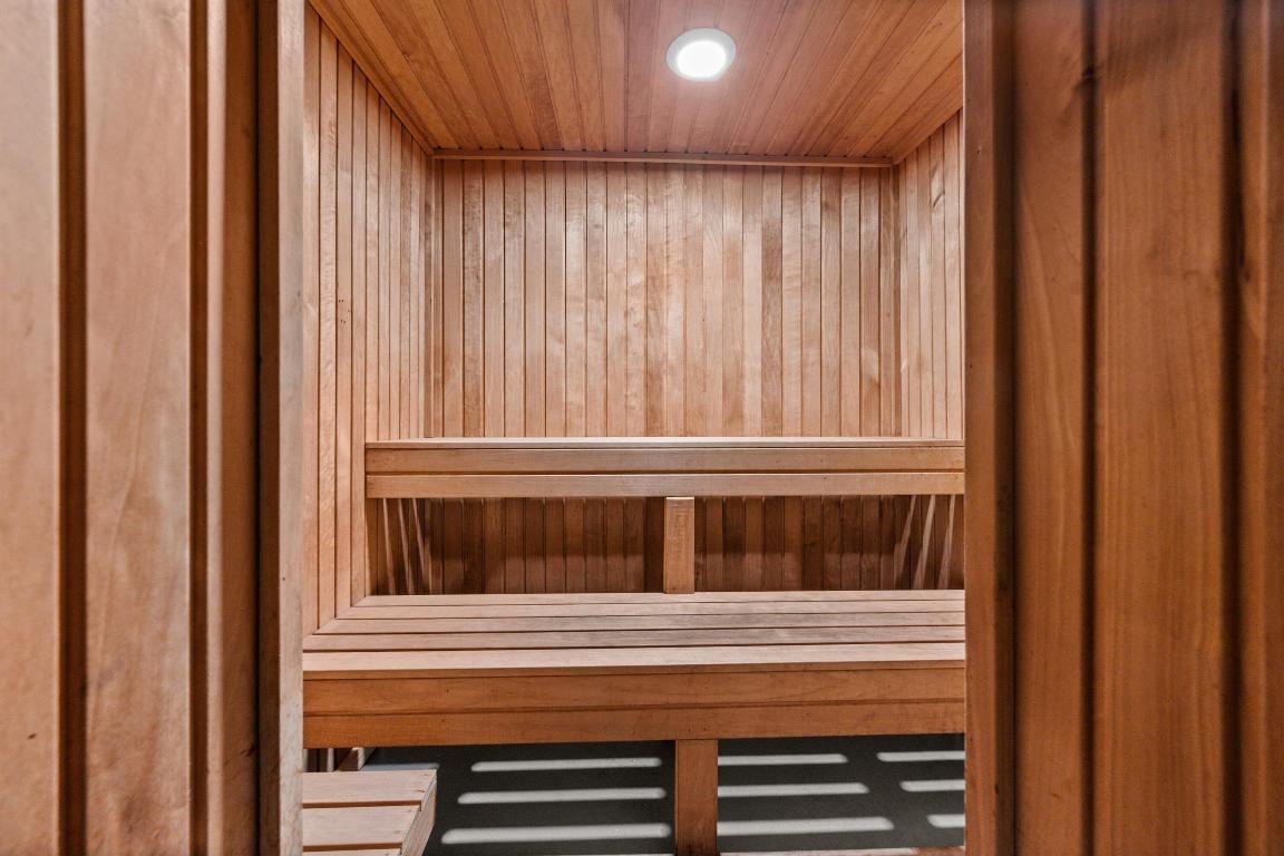 REGENCY OF PALM BEACH INC - Residential