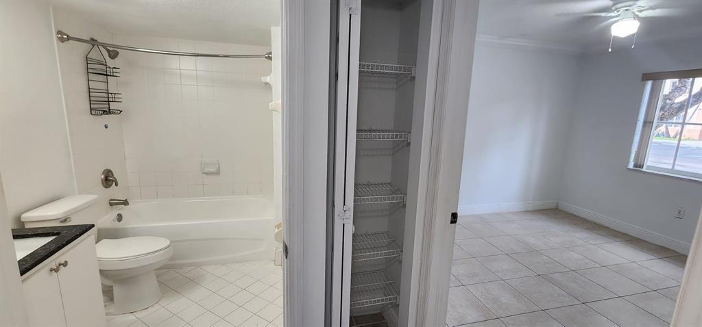 VENETIA GARDENS SOUTH CON - Residential Lease
