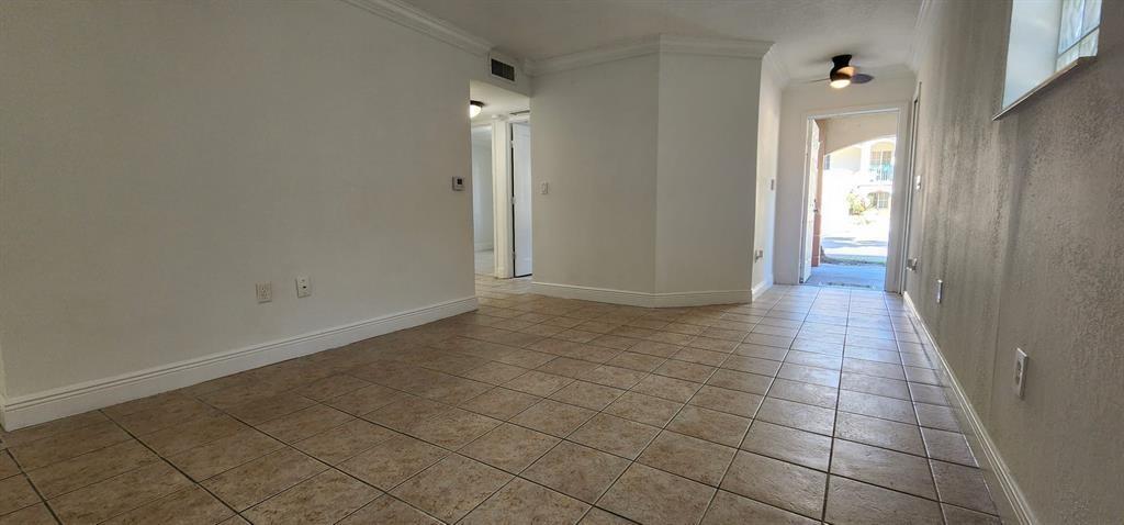 VENETIA GARDENS SOUTH CON - Residential Lease