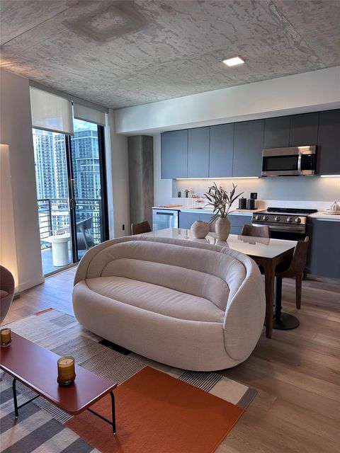 307 SW 5th Street Fort Lauderdale FL 33315