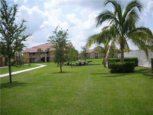THE CLUB AT ST LUCIE WEST, A CONDOMINIUM - Residential