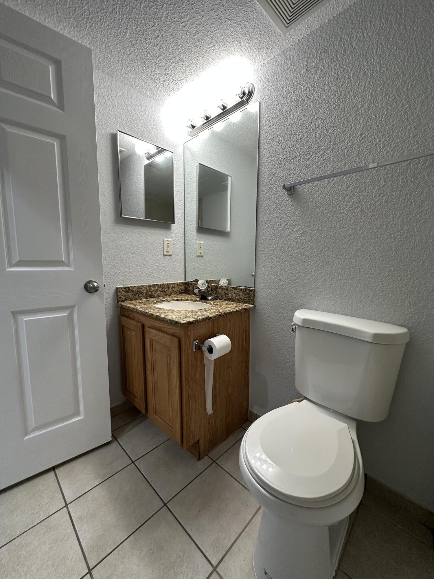 THE CLUB AT ST LUCIE WEST, A CONDOMINIUM - Residential