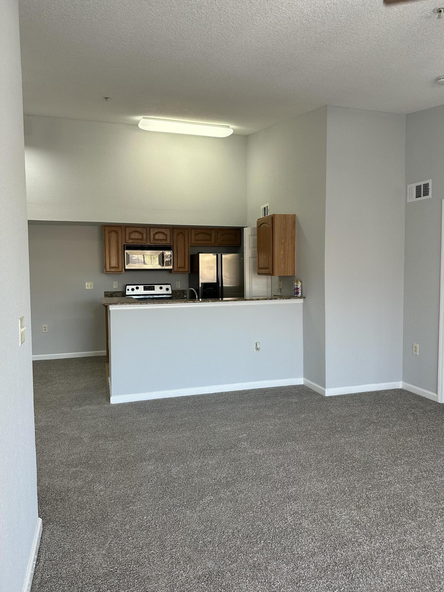 THE CLUB AT ST LUCIE WEST, A CONDOMINIUM - Residential