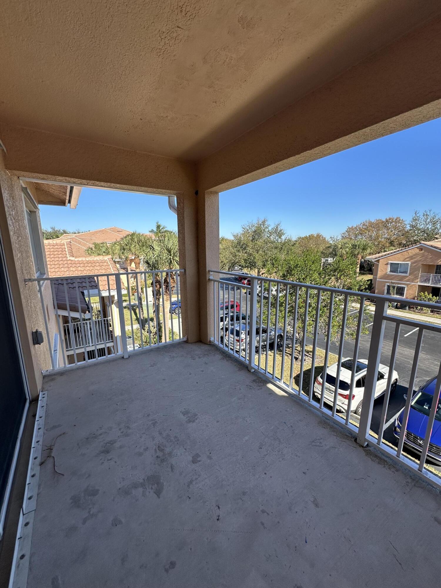 THE CLUB AT ST LUCIE WEST, A CONDOMINIUM - Residential