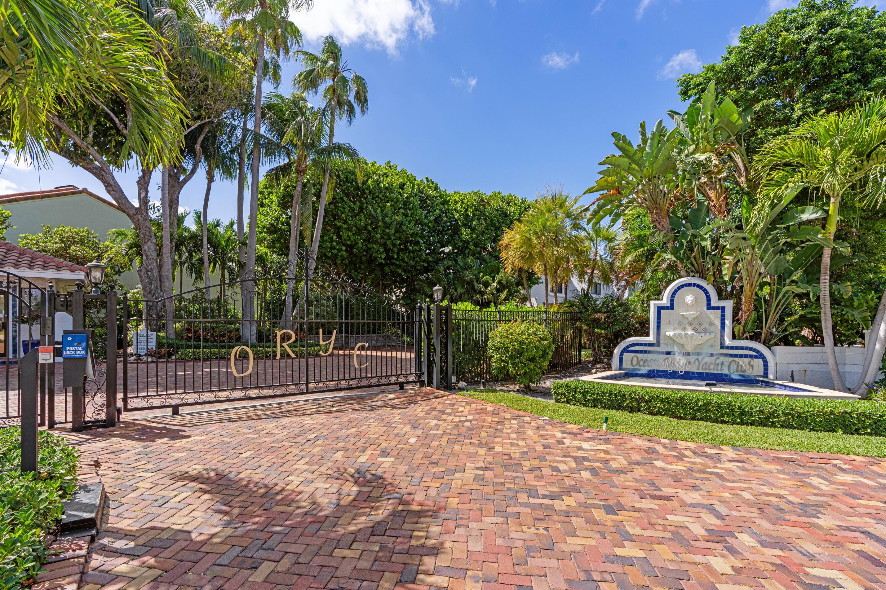 OCEAN RIDGE YACHT CLUB - Residential