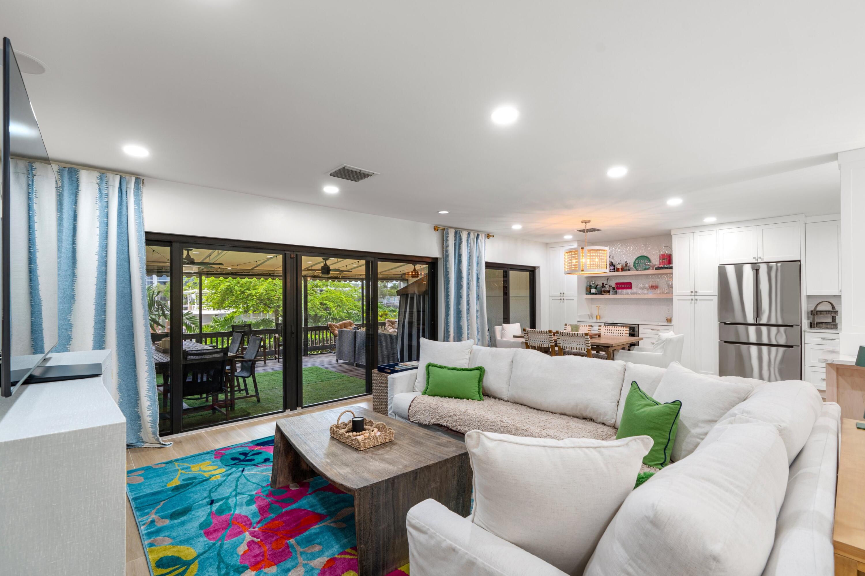 5552 N Ocean Boulevard 1a