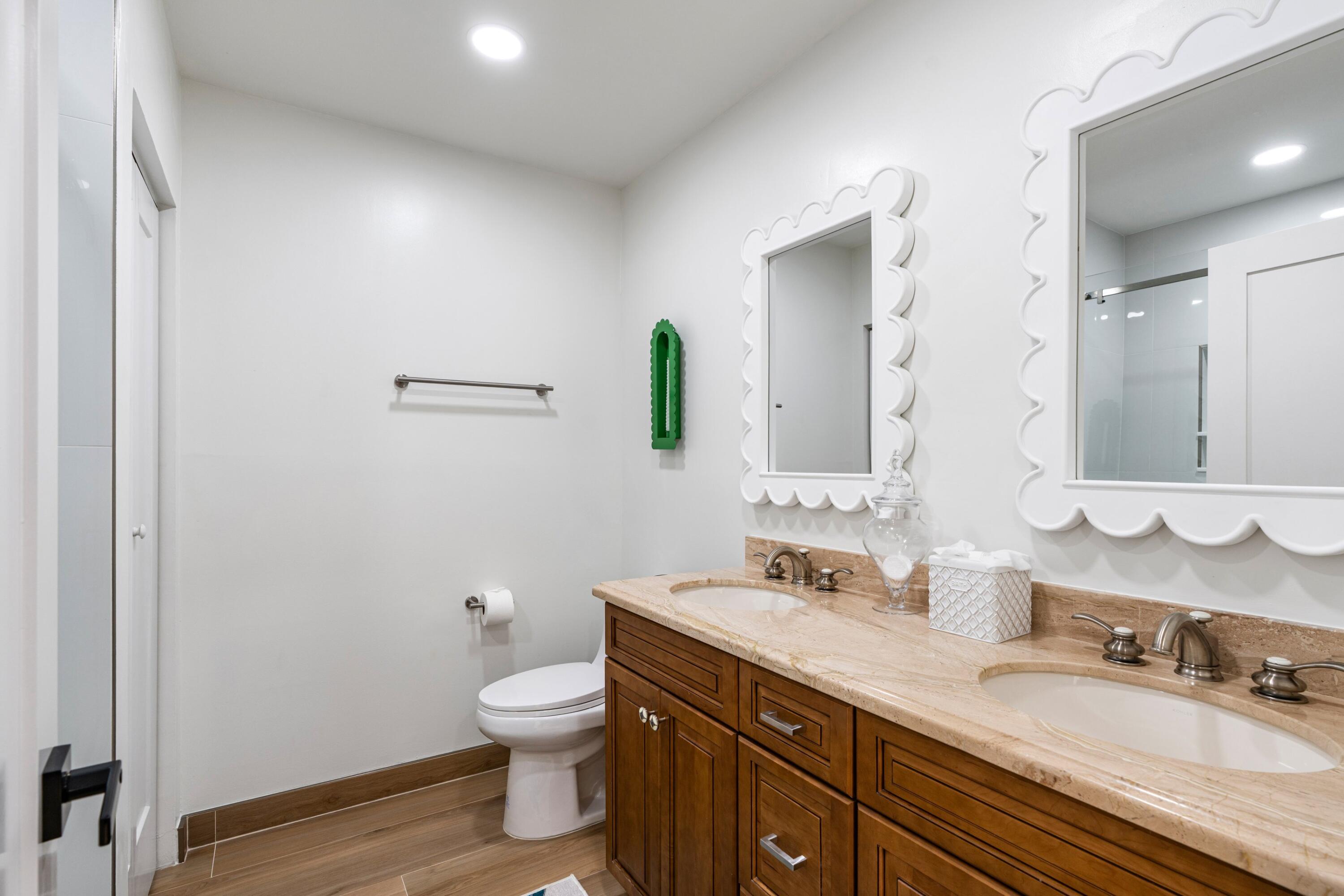 OCEAN RIDGE YACHT CLUB - Residential