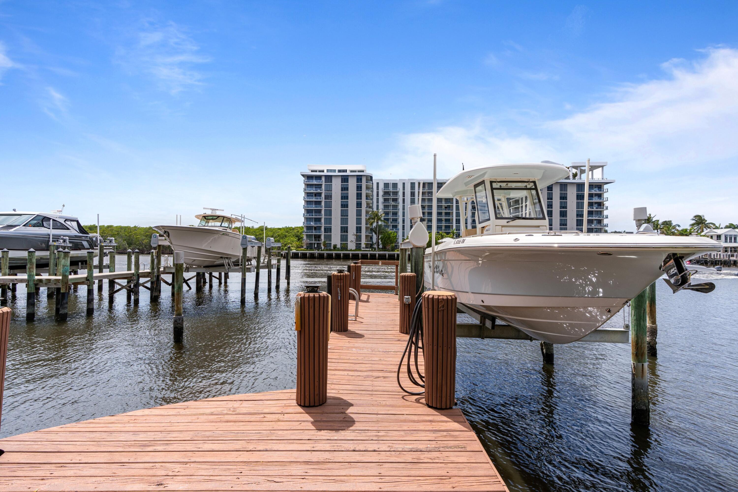 OCEAN RIDGE YACHT CLUB - Residential