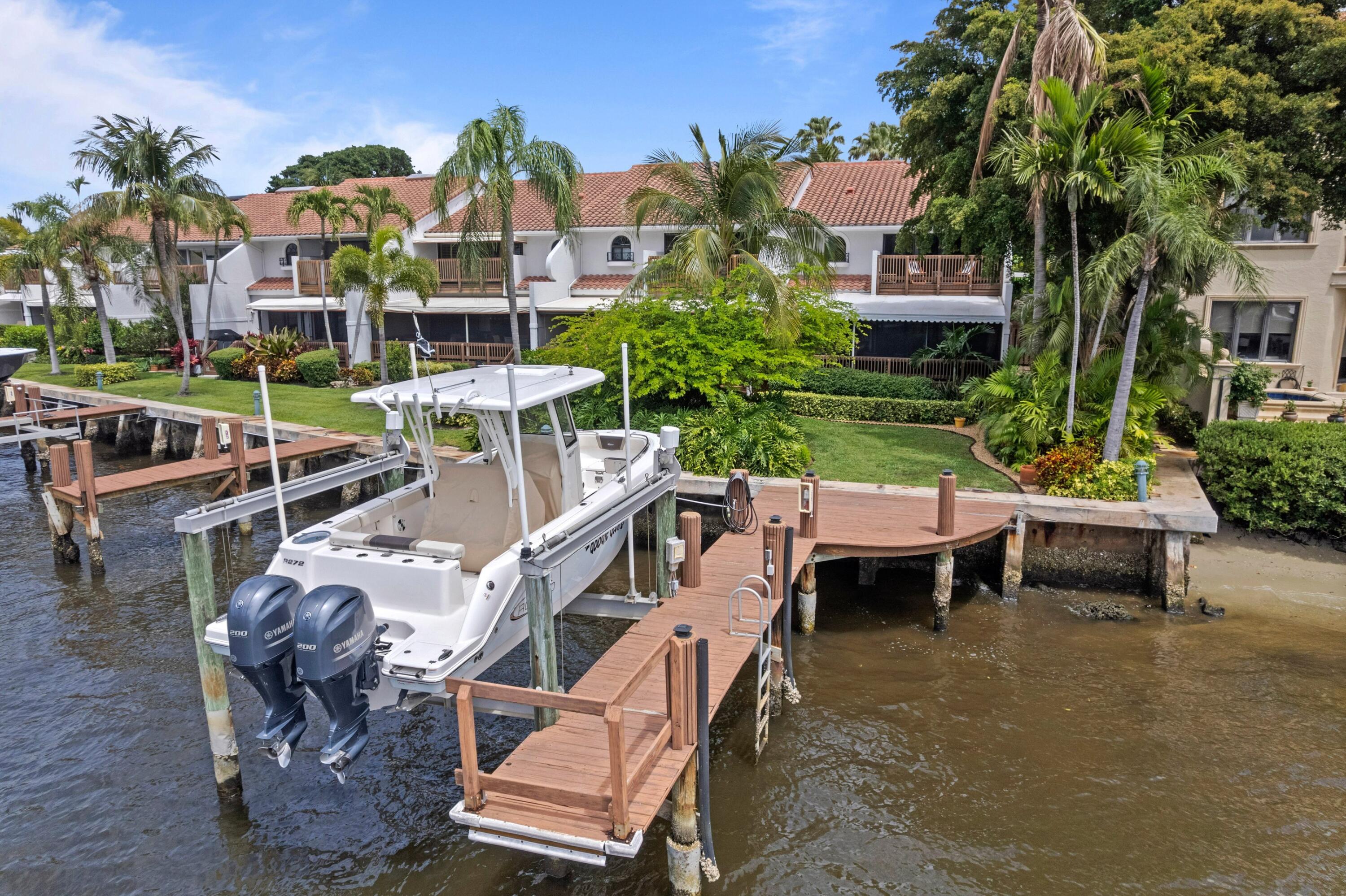 OCEAN RIDGE YACHT CLUB - Residential