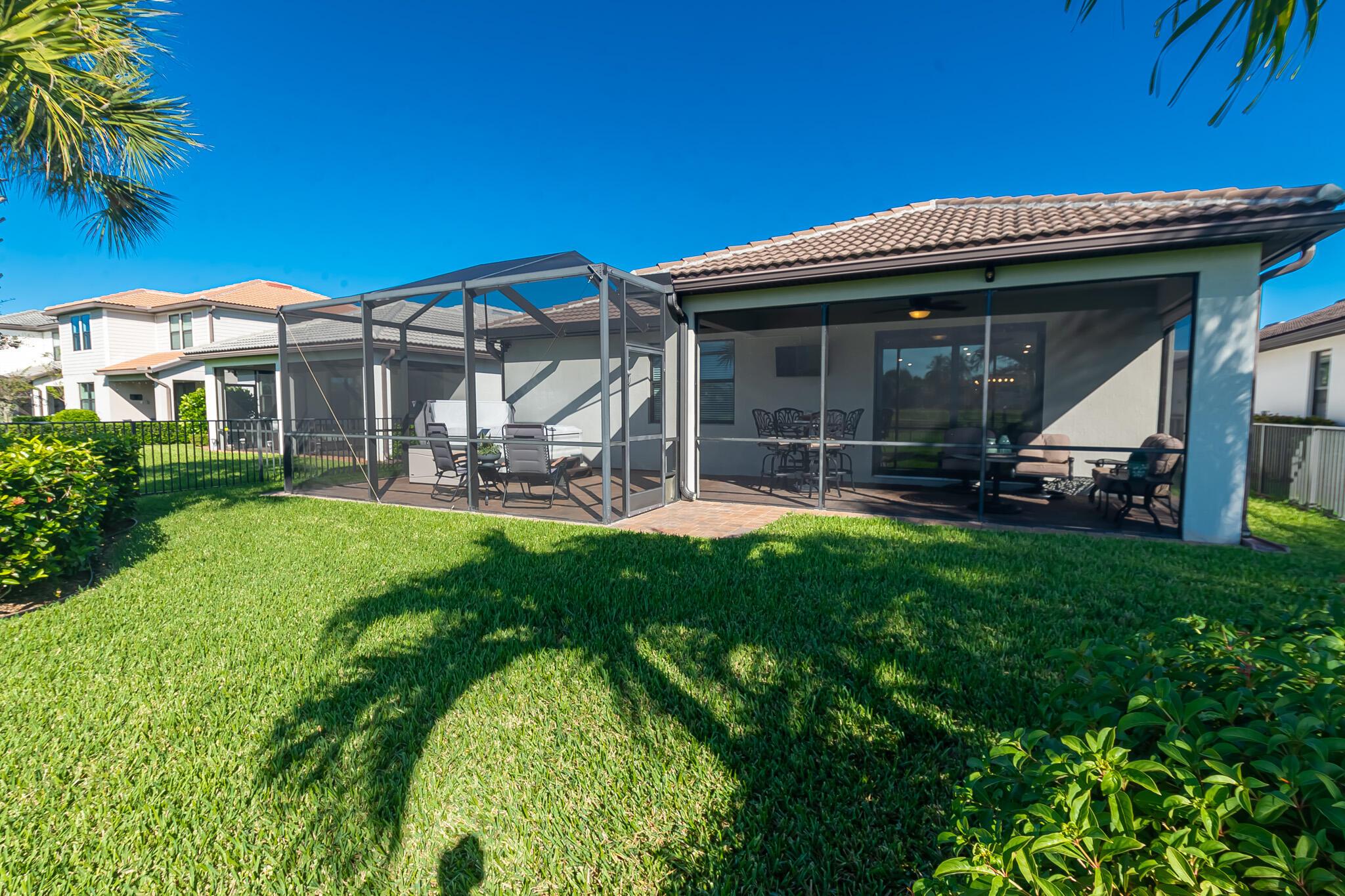 VERANDA GARDENS - Residential