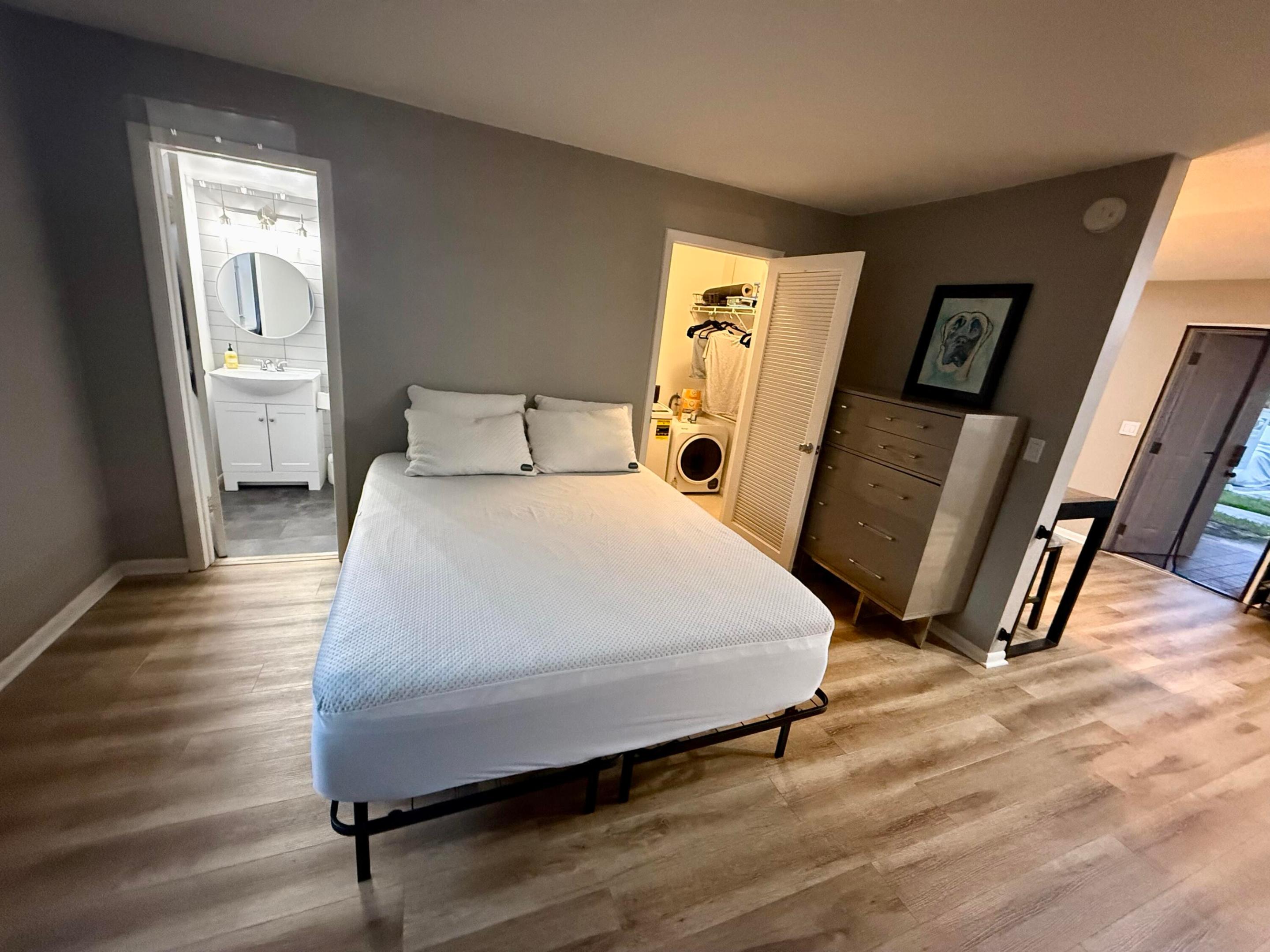 SUNRISE TERRACE CONDO - Residential