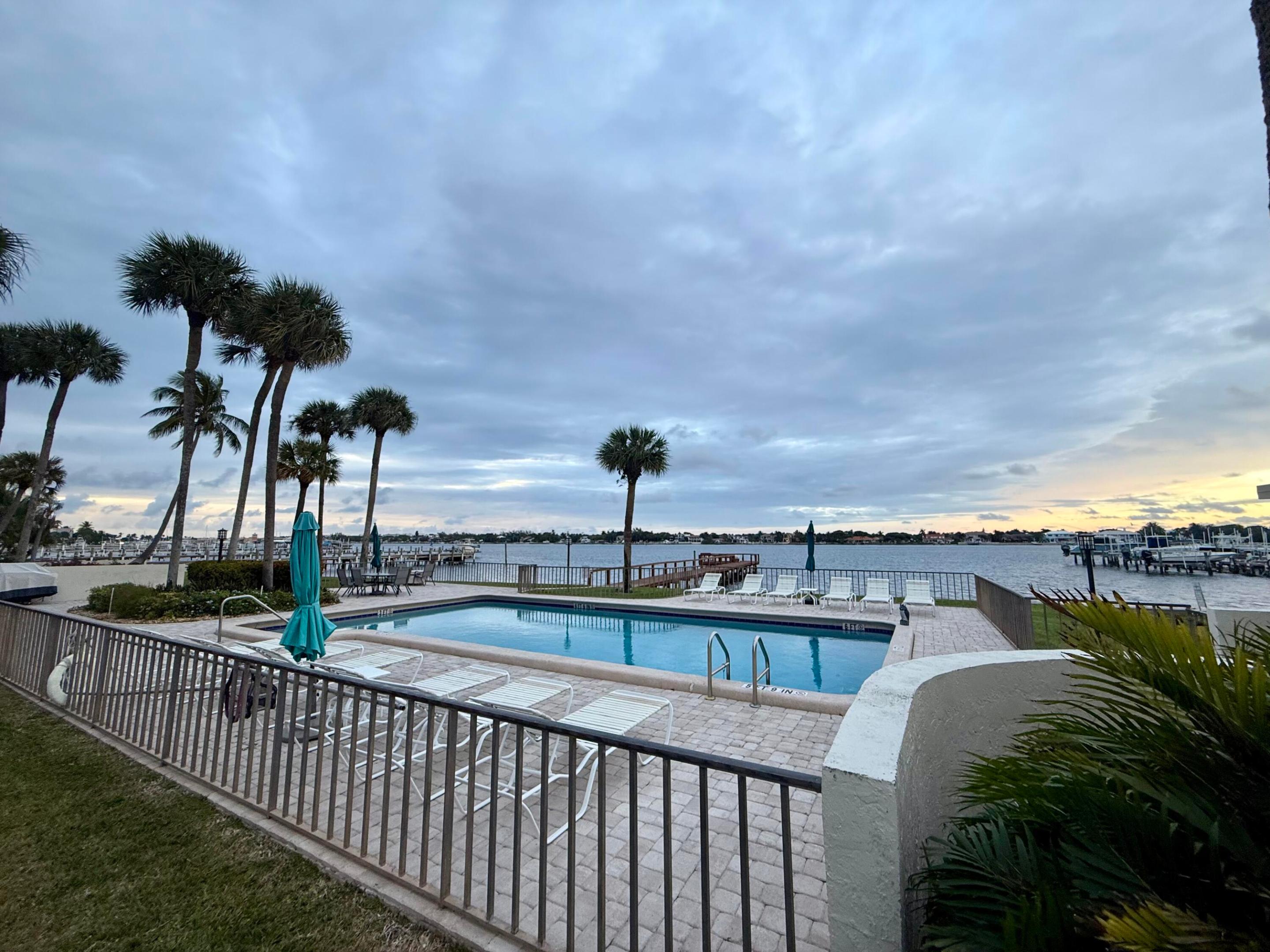 SUNRISE TERRACE CONDO - Residential