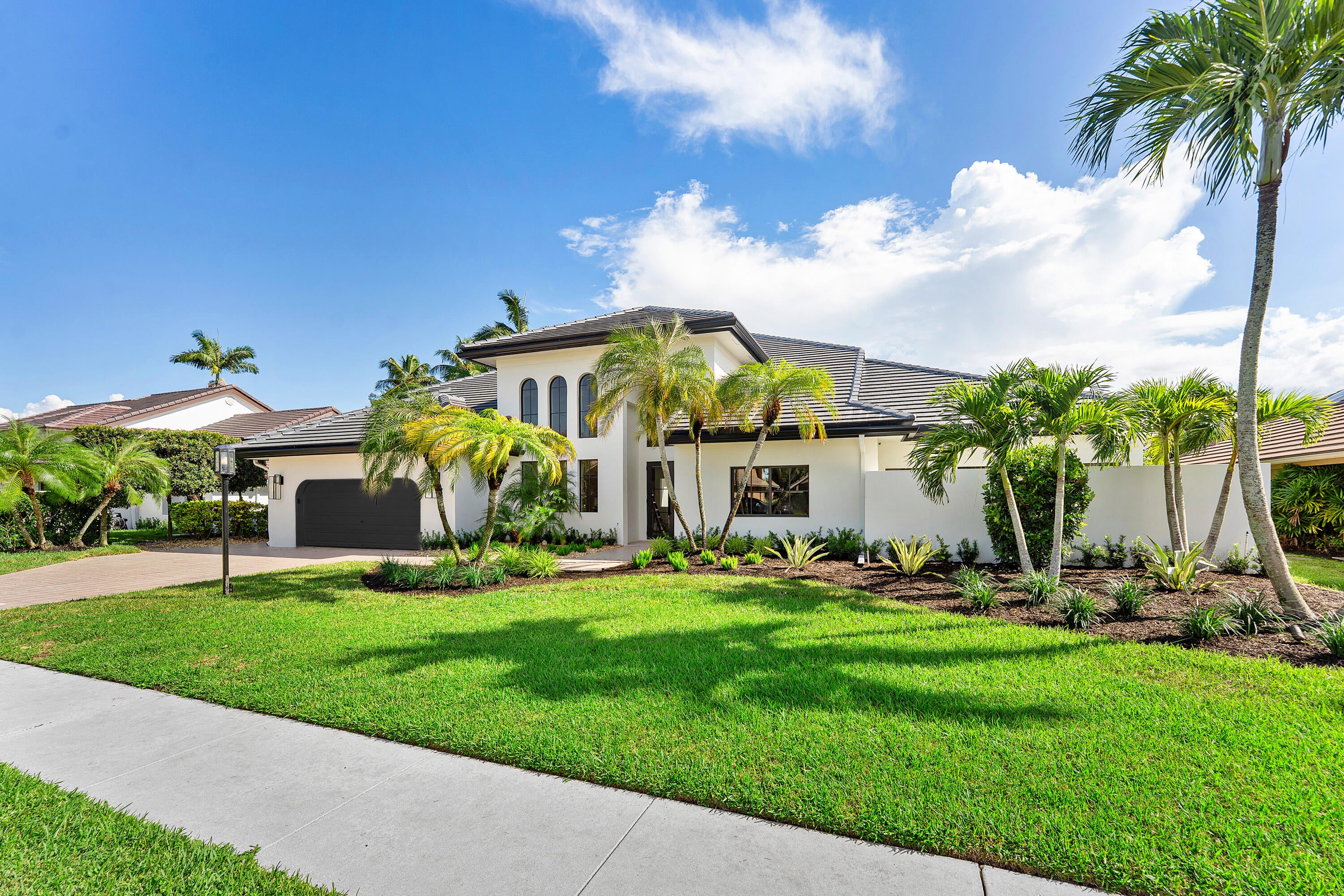 Properties | Stephanie Kaufman 10386 Stonebridge Boulevard