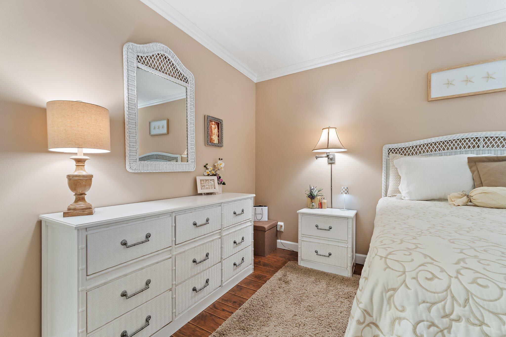 SEA RISE CONDO - Residential Lease