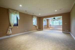 WOODS AT HUNTERS RUN CONDO - Residential