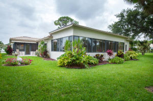 WOODS AT HUNTERS RUN CONDO - Residential