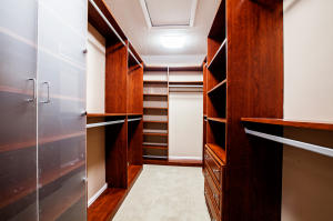 WOODS AT HUNTERS RUN CONDO - Residential