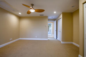 WOODS AT HUNTERS RUN CONDO - Residential