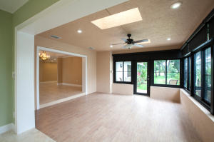 WOODS AT HUNTERS RUN CONDO - Residential