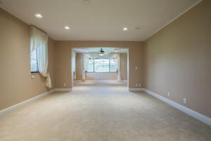 WOODS AT HUNTERS RUN CONDO - Residential