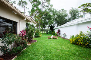 WOODS AT HUNTERS RUN CONDO - Residential