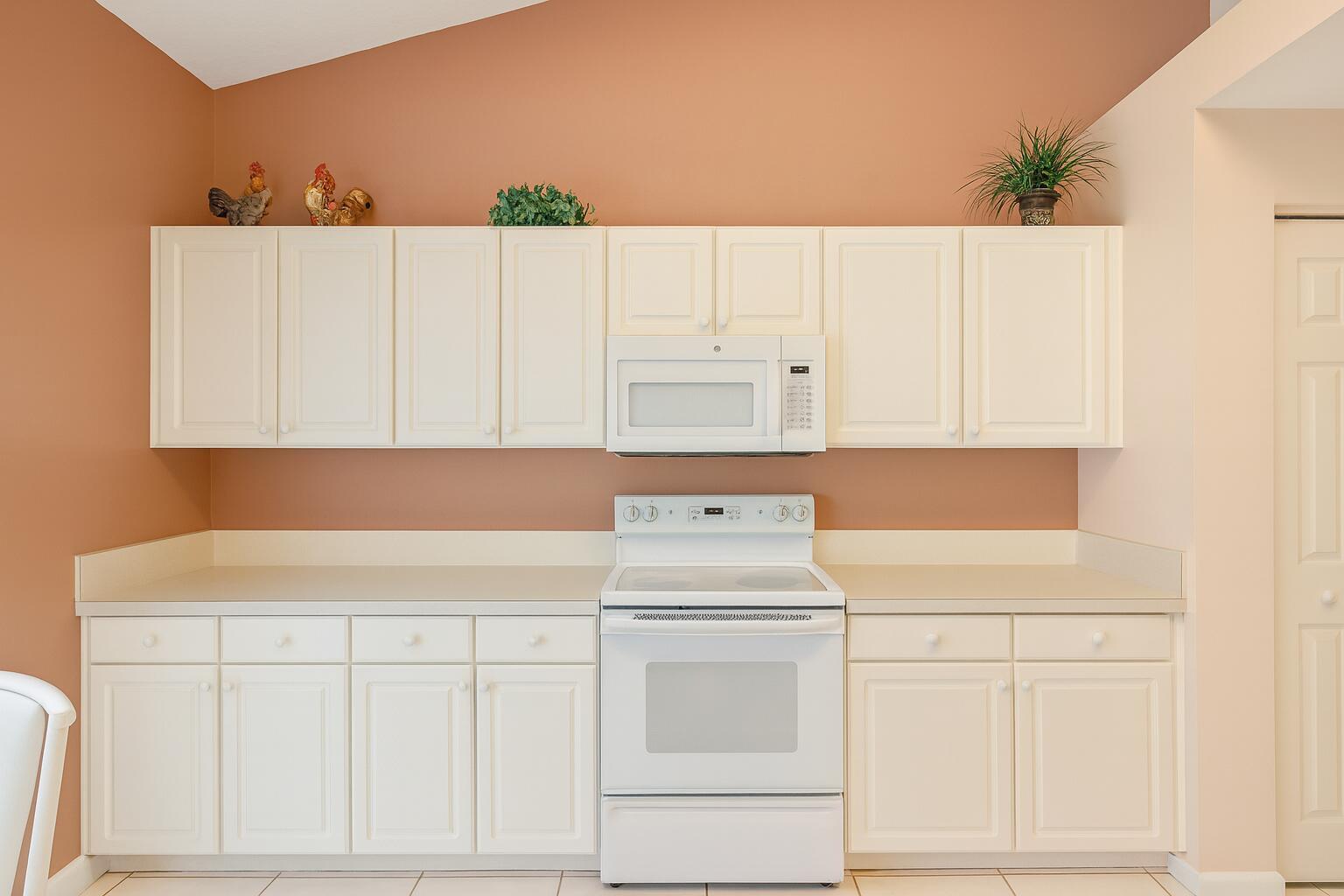 Pembroke Shores - Residential