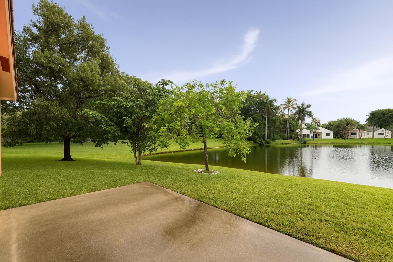 Pembroke Shores - Residential