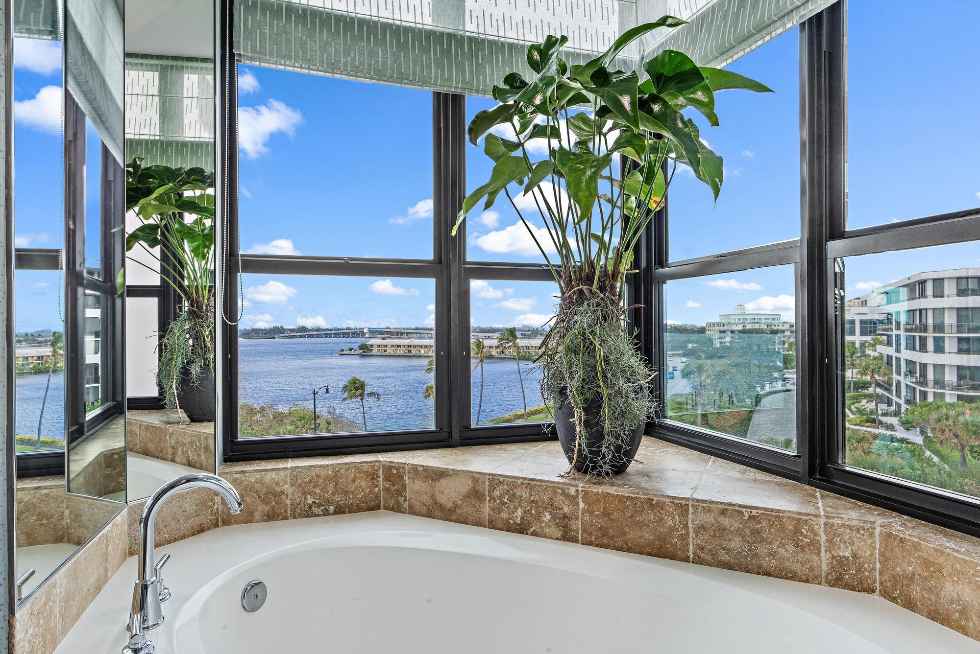 THIRTY ONE TWENTY CONDO - Residential