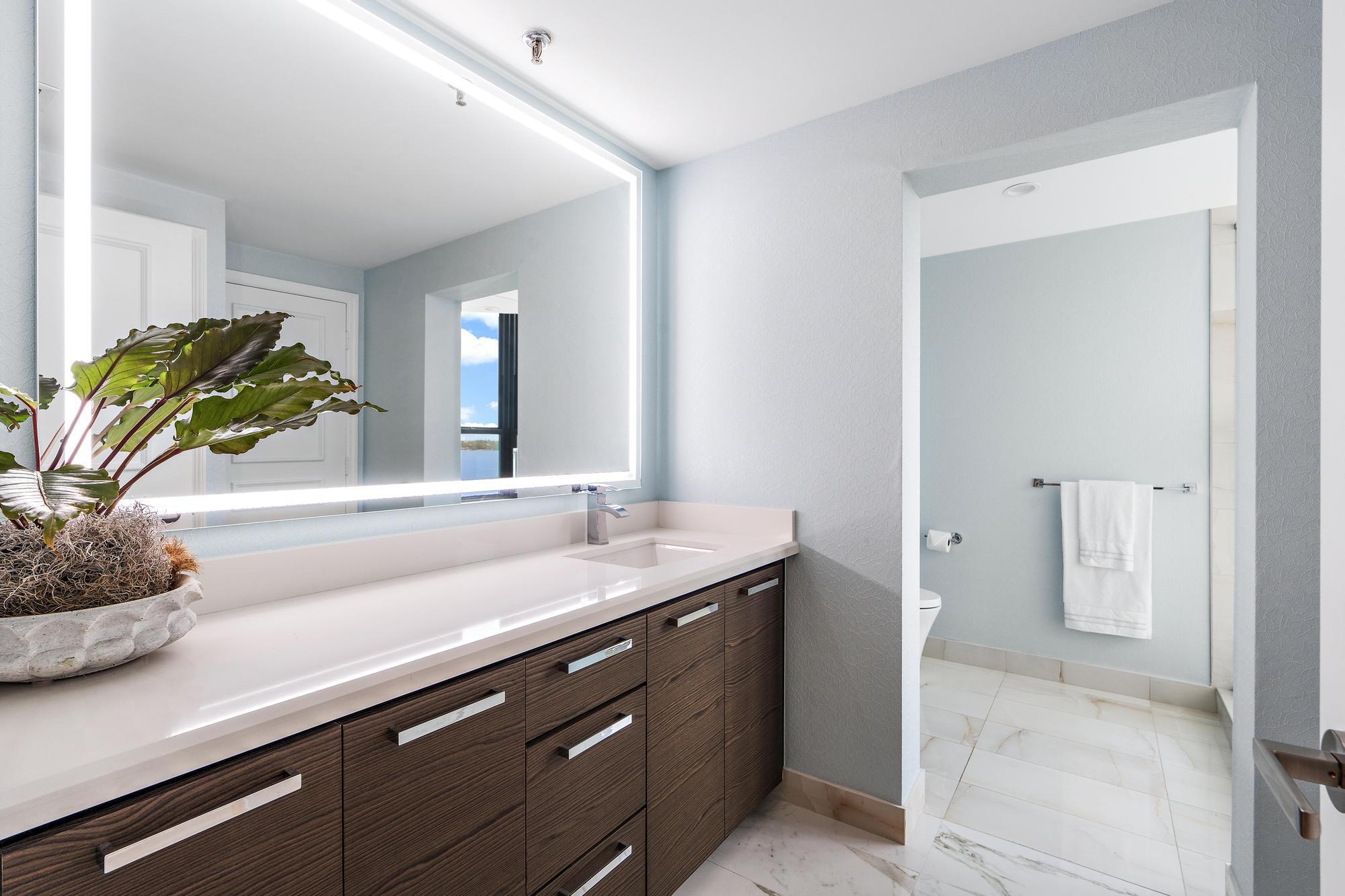 THIRTY ONE TWENTY CONDO - Residential