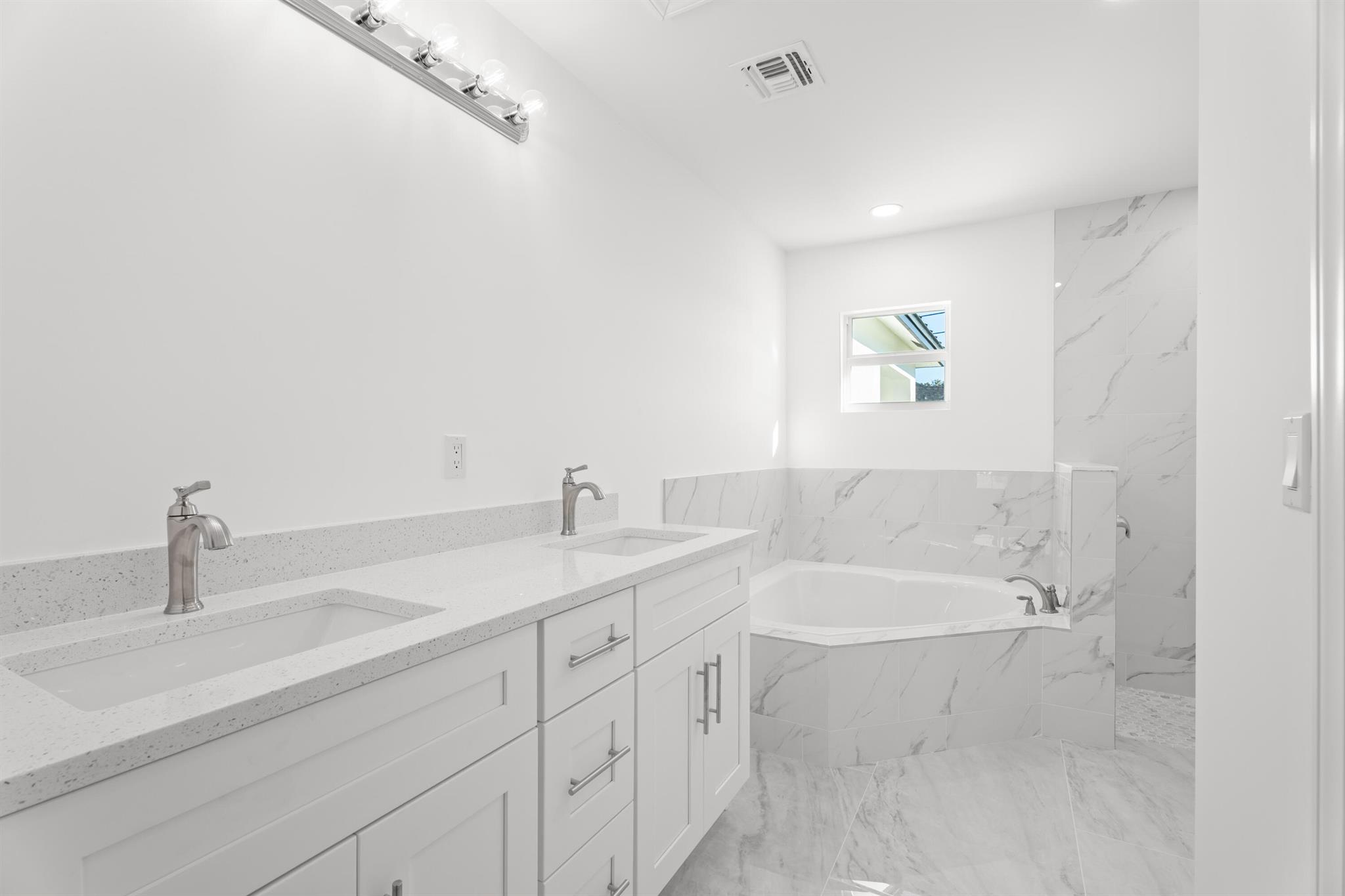 PORT ST LUCIE SECTION 15 - Residential