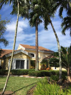 ADMIRALS COVE - Residential