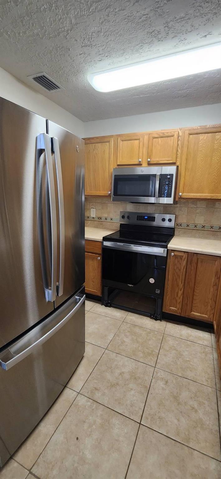 788 SW 36th Terrace SW