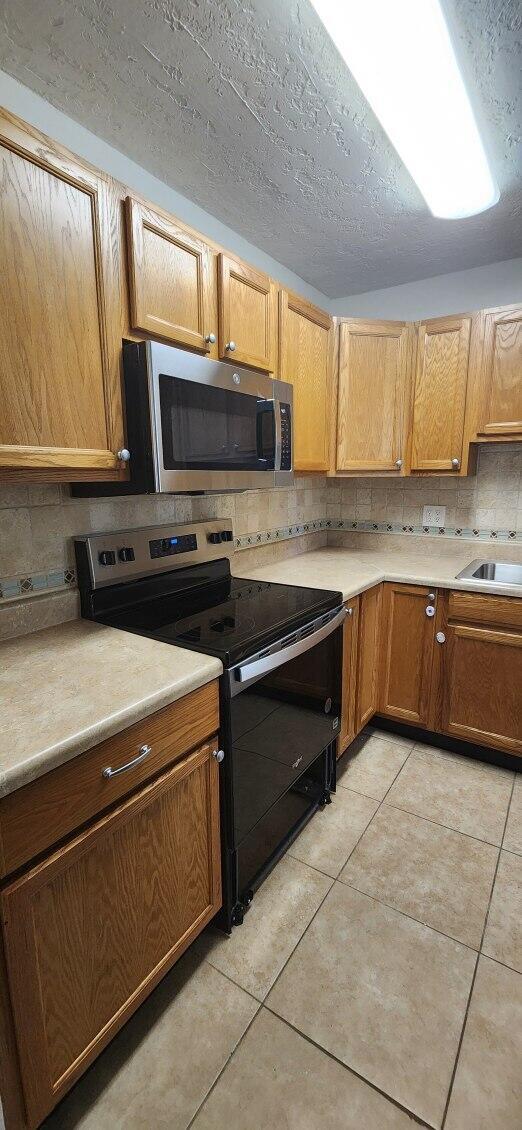 788 SW 36th Terrace SW