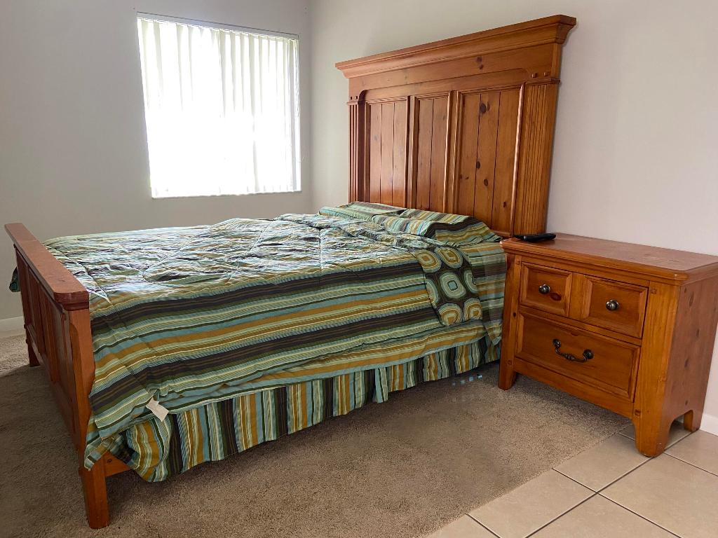 FAIRVIEW VILLAS CONDO - Residential Lease