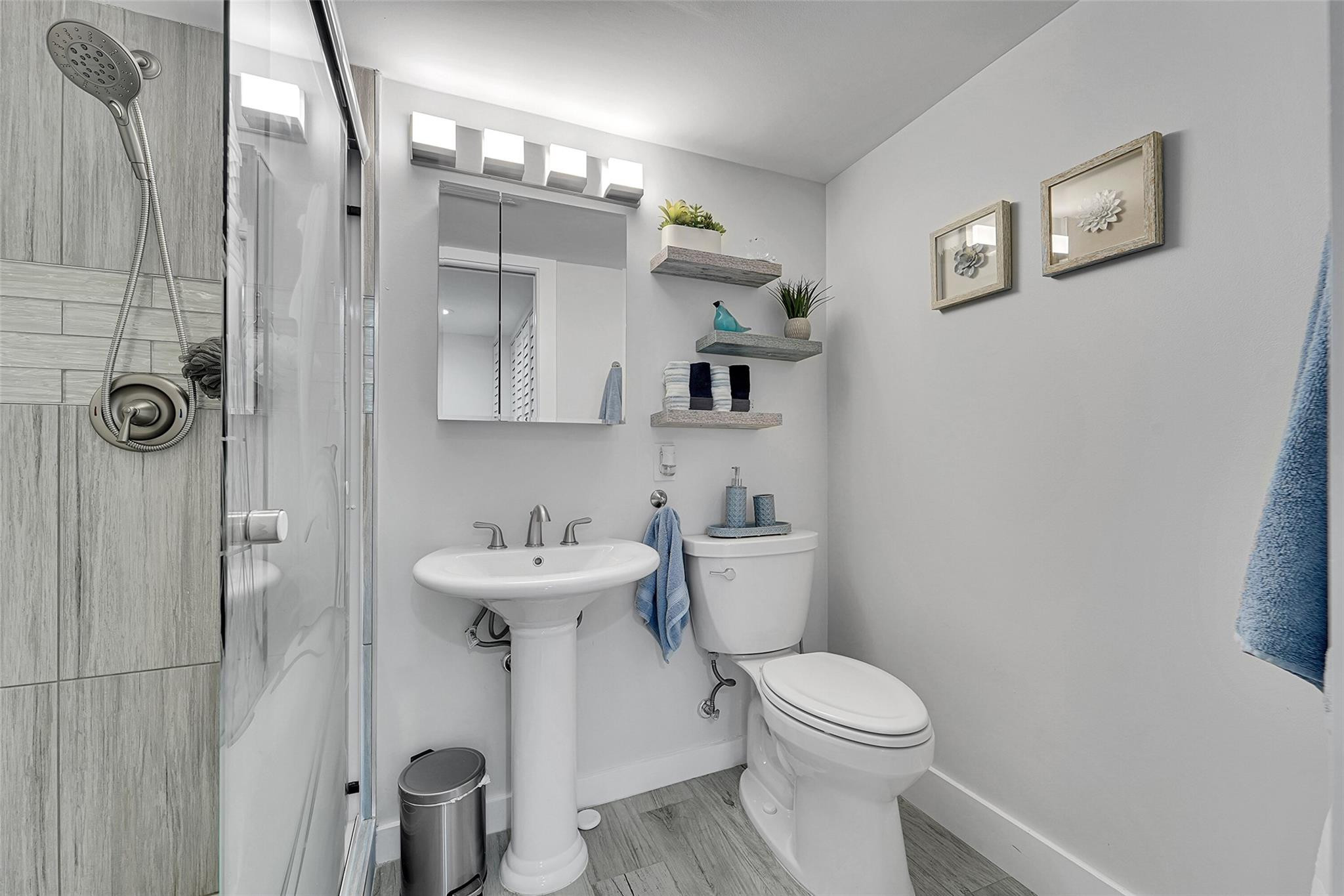 Voyager Condo - Residential