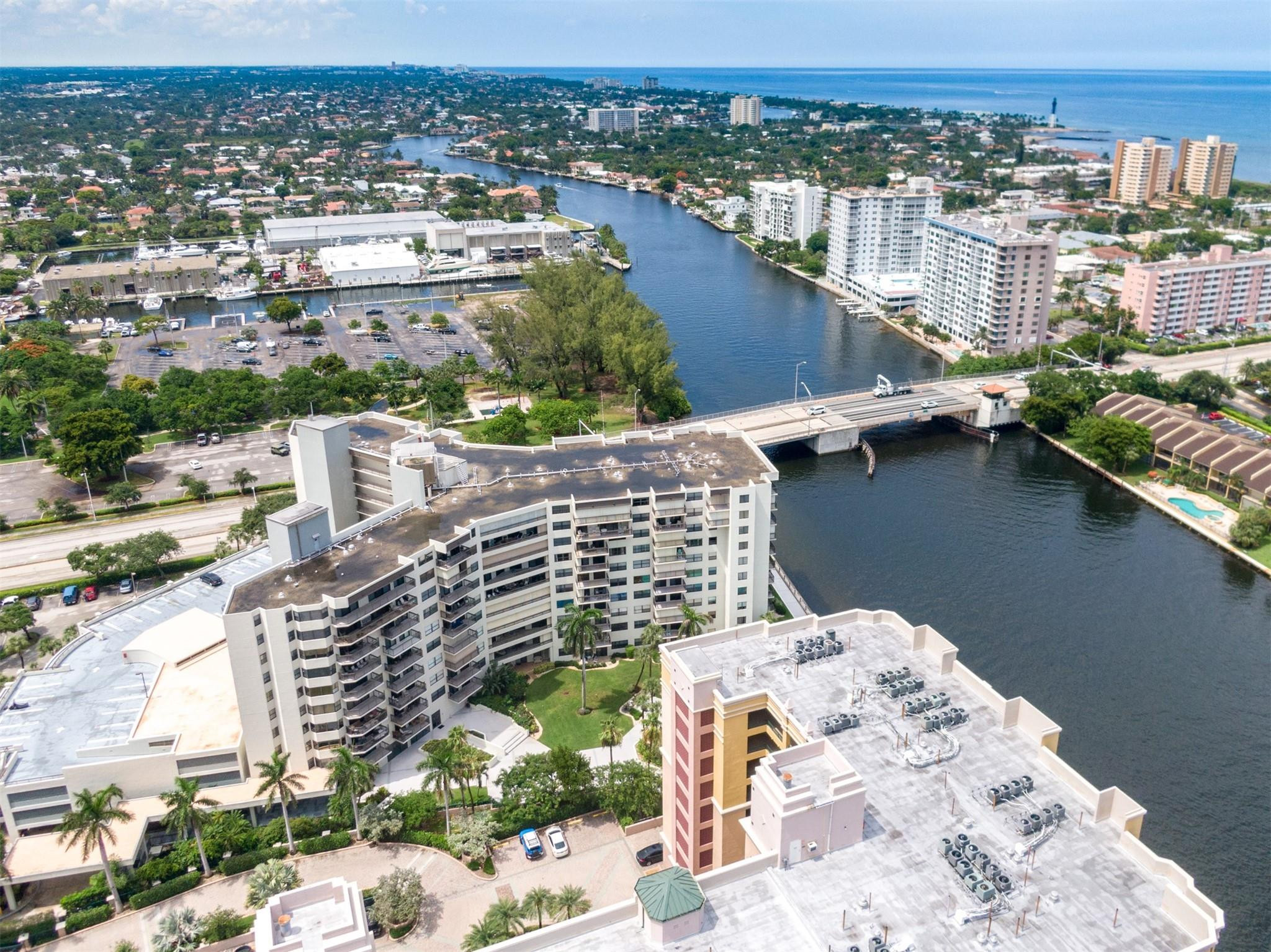 Voyager Condo - Residential