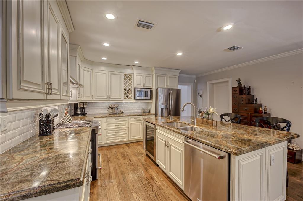 Yellowstone Park - Residential