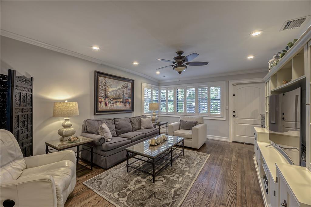 Yellowstone Park - Residential